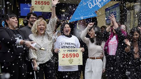 el gordo jackpot|Spain holds draw for world's richest lottery – DW – 12/22/2021.